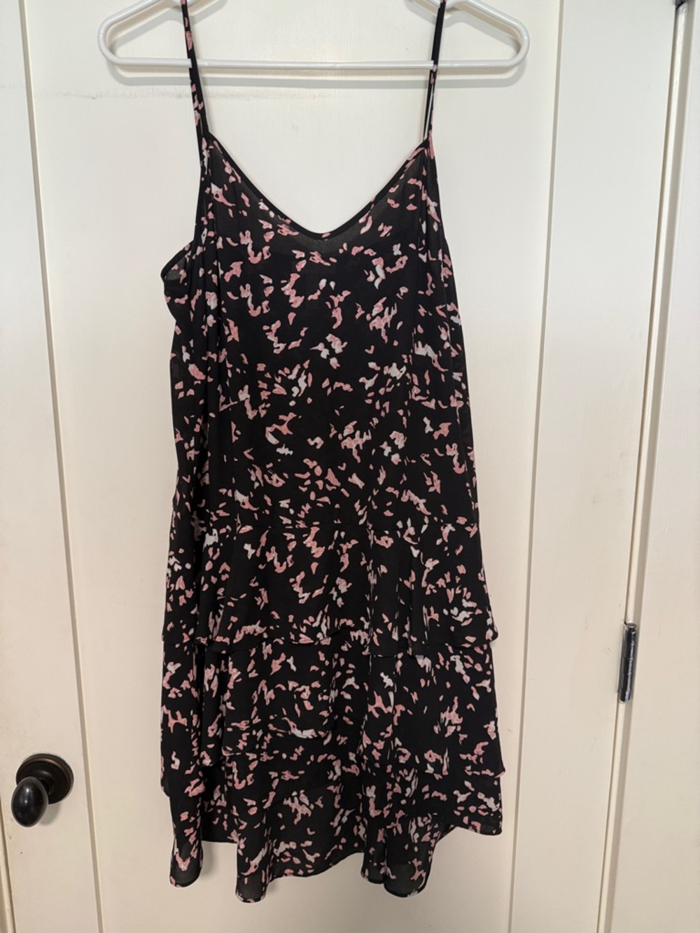 Leith Black Slip Dress with Blush Pink Abstract Spots
Medium
Rayon